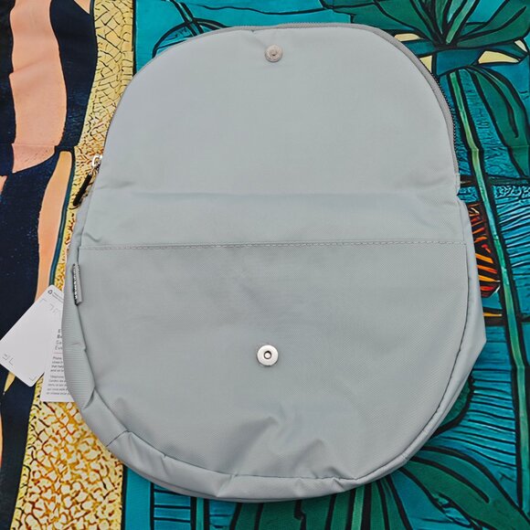 Lululemon All Night Festival Bag 5L - Picture 2 of 5